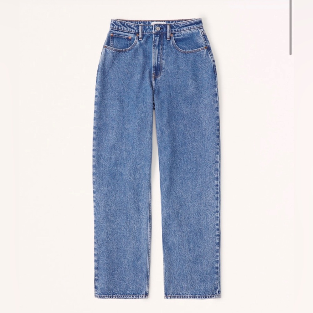 Abercrombie High Rise Loose Jean (Curve Love) - 31S